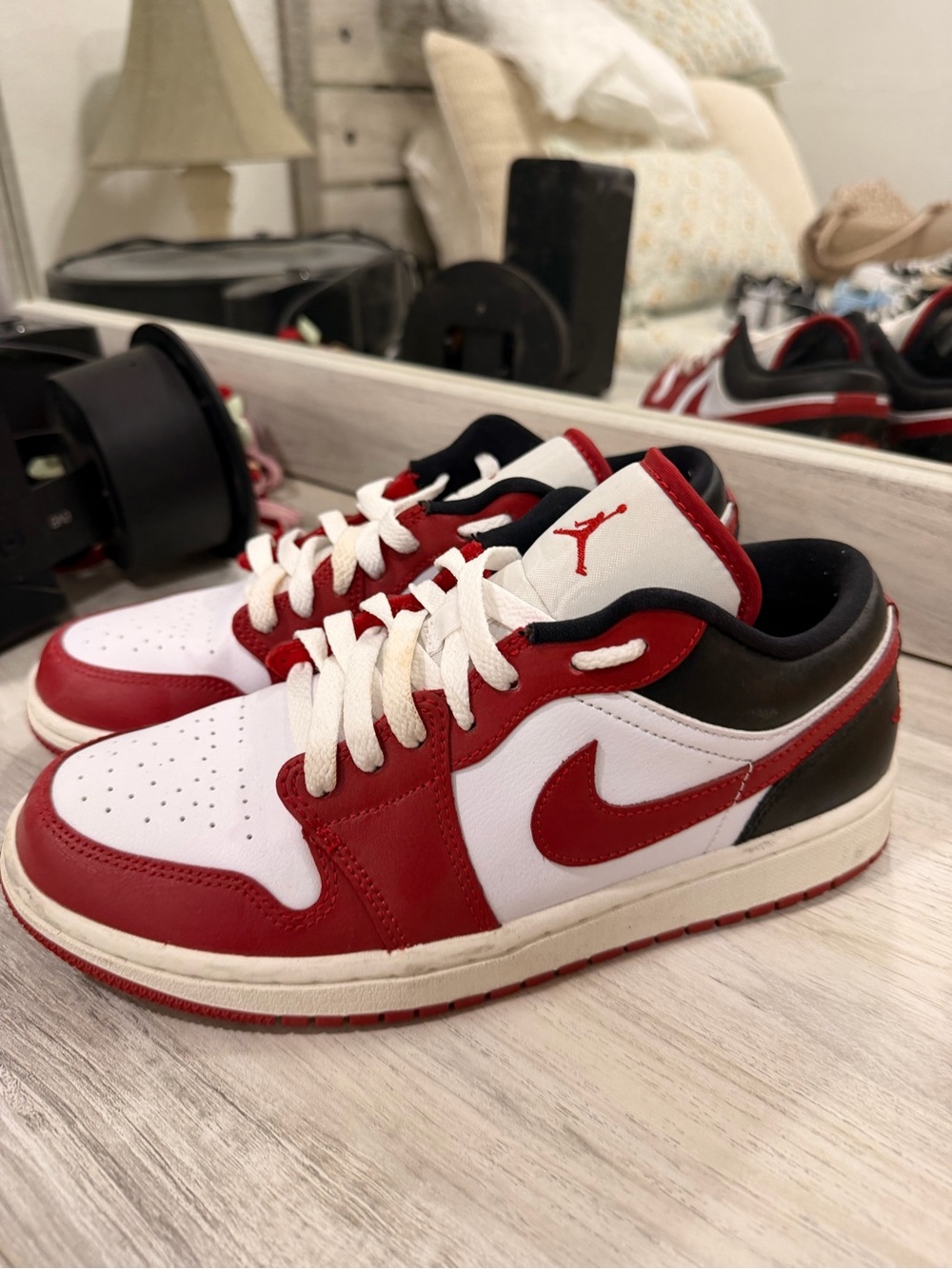 Jordan Low Top Sneakers in White, Red & Black